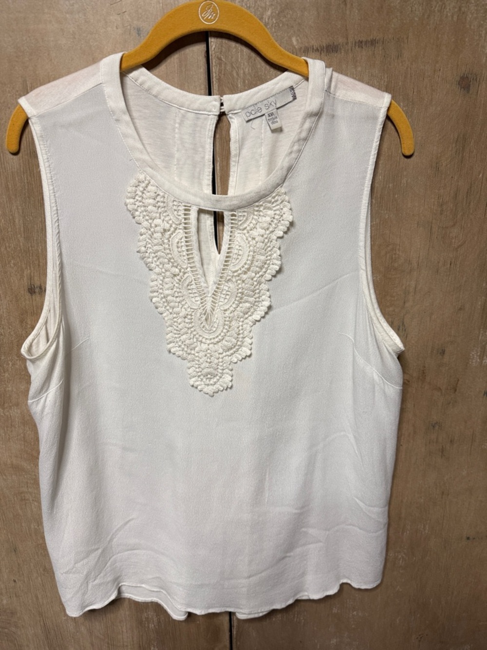BB Dakota White Crochet-Trim Sleeveless Camisole